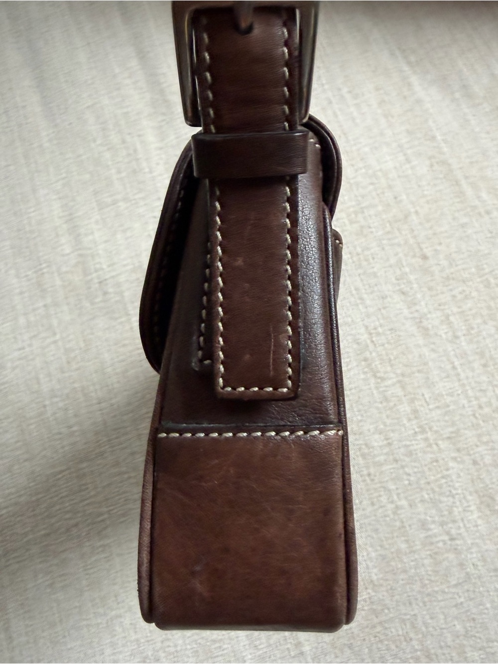 Vintage Y2K COACH Hamptons East West Dark Brown Baguette Bag. - Picture 2 of 12